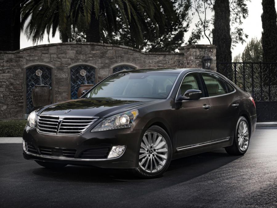 Hyundai Equus 2013 года  (US) (фото 6 из 13)